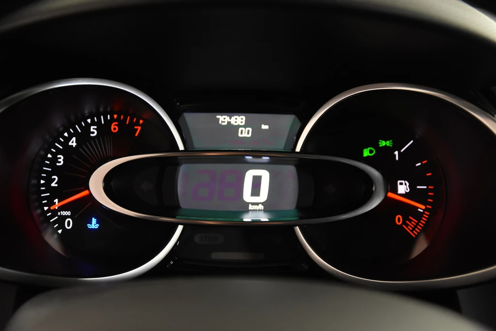 Renault Clio – foto 24