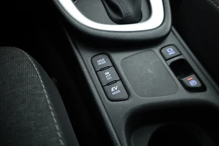 Toyota Yaris – thumbnail 28