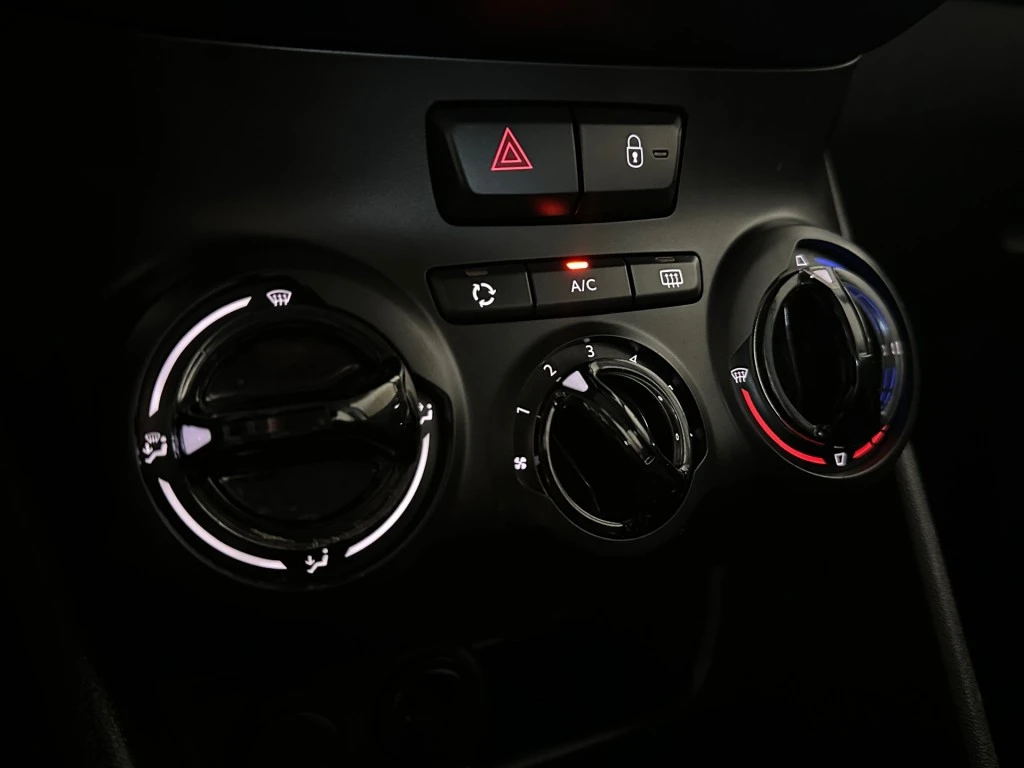 Peugeot 208 – foto 27