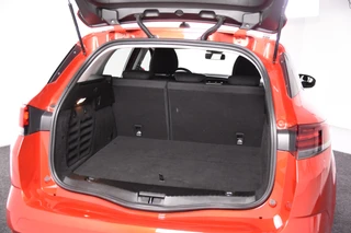 Renault Megane E-Tech – thumbnail 34