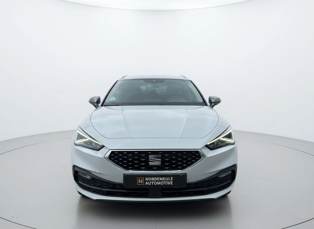 SEAT Leon – foto 8