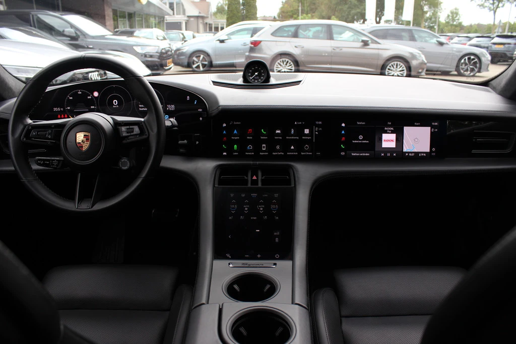 Porsche Taycan – foto 3