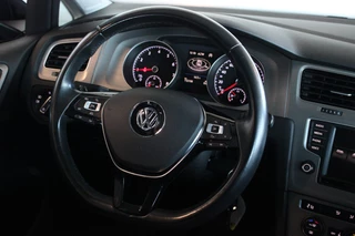 Volkswagen Golf – thumbnail 9