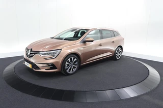 Renault Megane E-Tech – thumbnail 2
