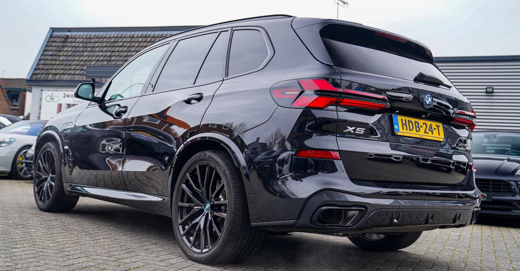 BMW X5 – foto 7