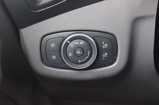 Ford Transit Connect – thumbnail 37