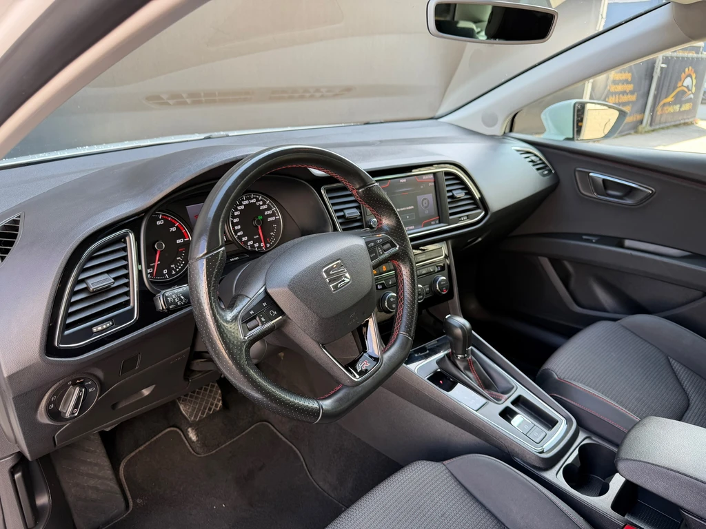 SEAT Leon – foto 11