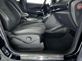 Ford Kuga – thumbnail 25