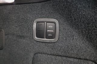 Porsche Cayenne – thumbnail 66