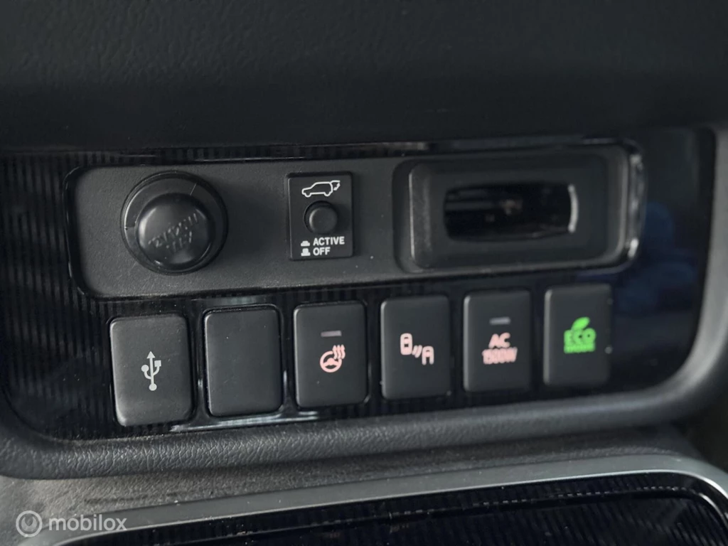 Mitsubishi Outlander – foto 23