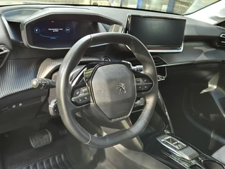 Peugeot 208 – thumbnail 13