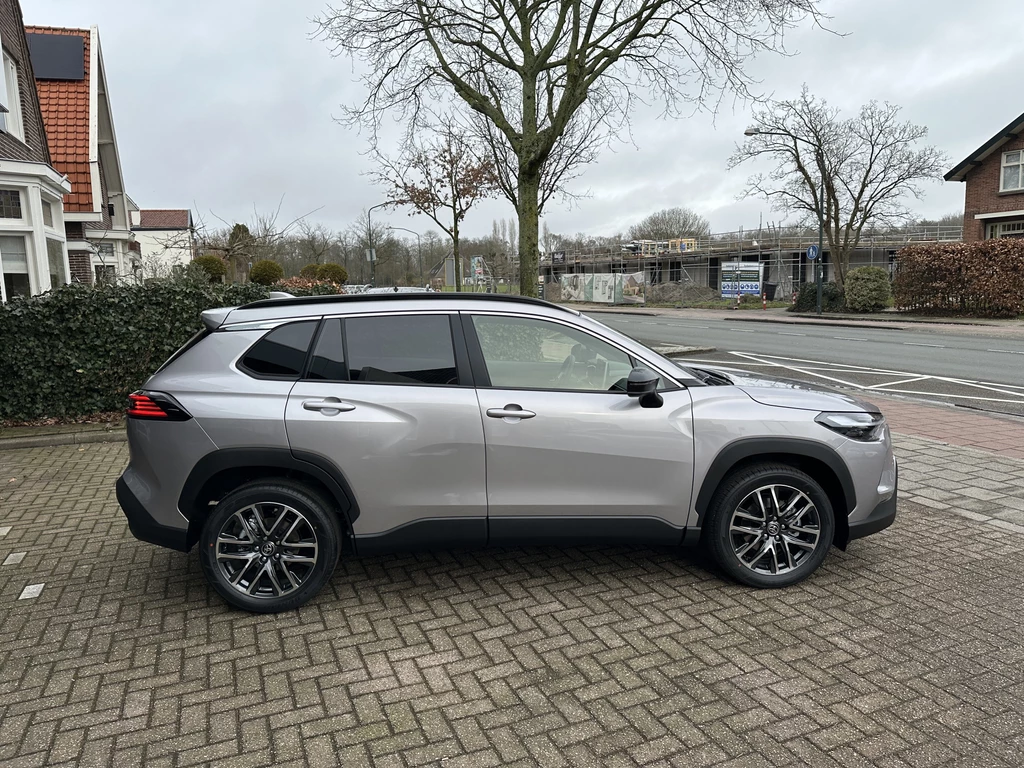 Toyota Corolla Cross – foto 9