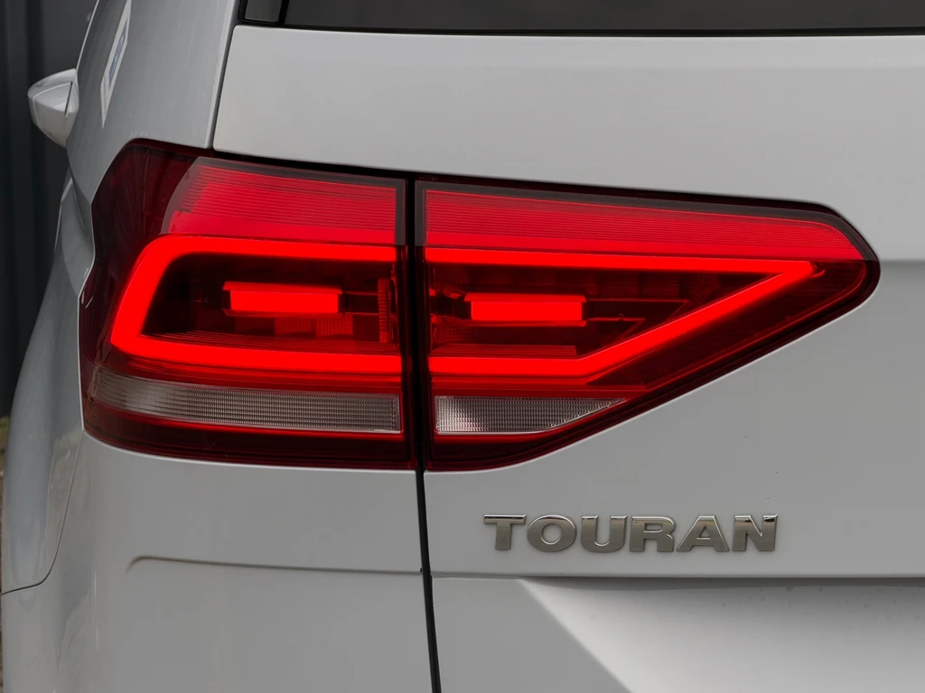 Volkswagen Touran – foto 13
