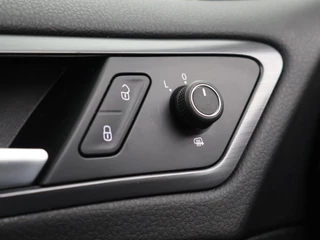 Volkswagen Golf – thumbnail 34