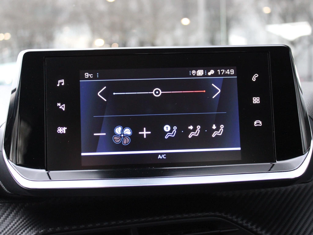 Peugeot 208 – foto 19