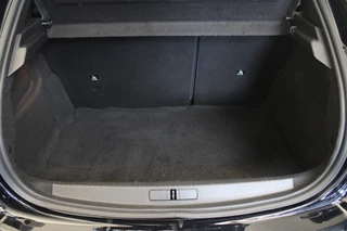 Peugeot 208 – thumbnail 18