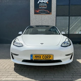 Tesla Model 3 – thumbnail 9