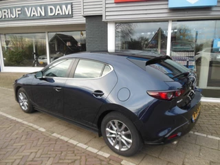 Mazda 3 – thumbnail 3