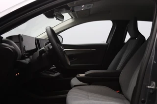 Renault Megane E-Tech – thumbnail 13