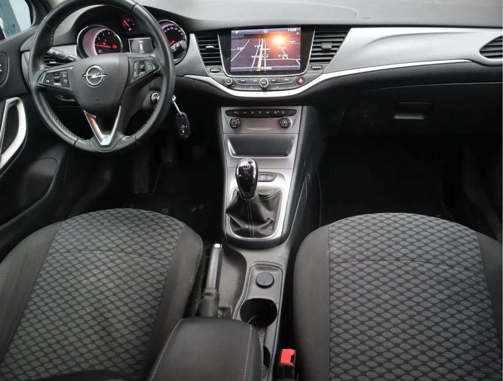 Opel Astra – foto 9
