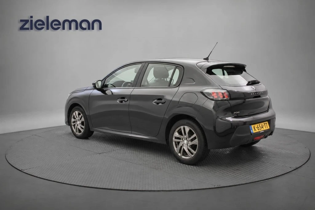 Peugeot 208 – foto 3