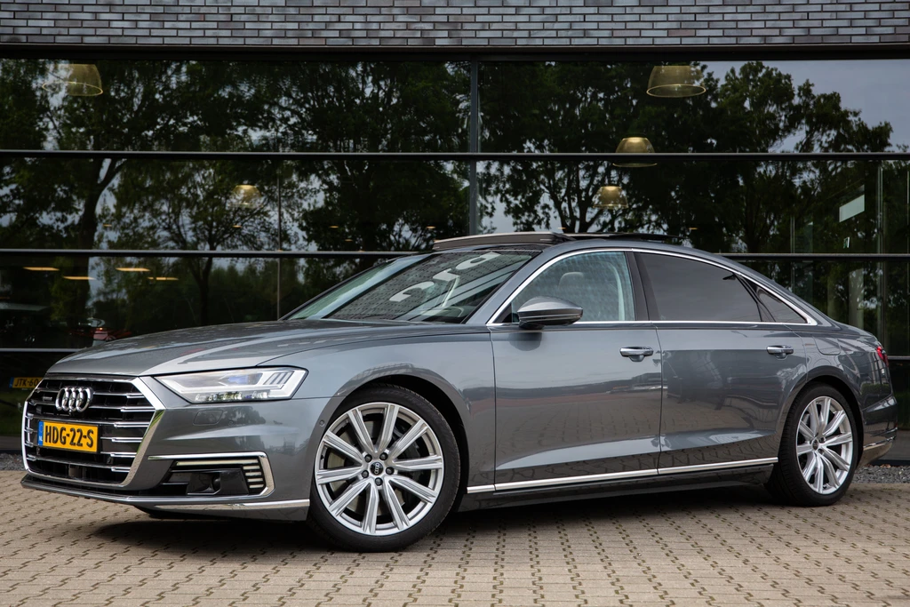 Audi A8 – foto 2
