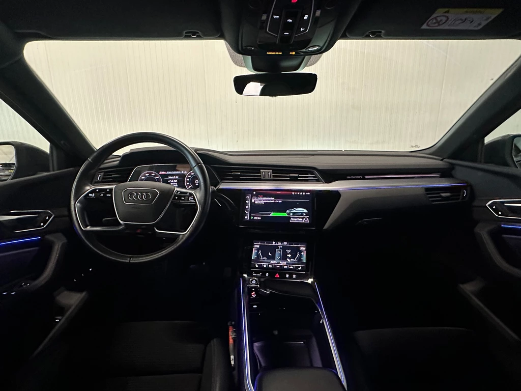 Audi e-tron – foto 12