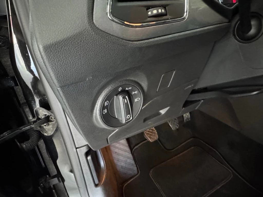 SEAT Leon – foto 20