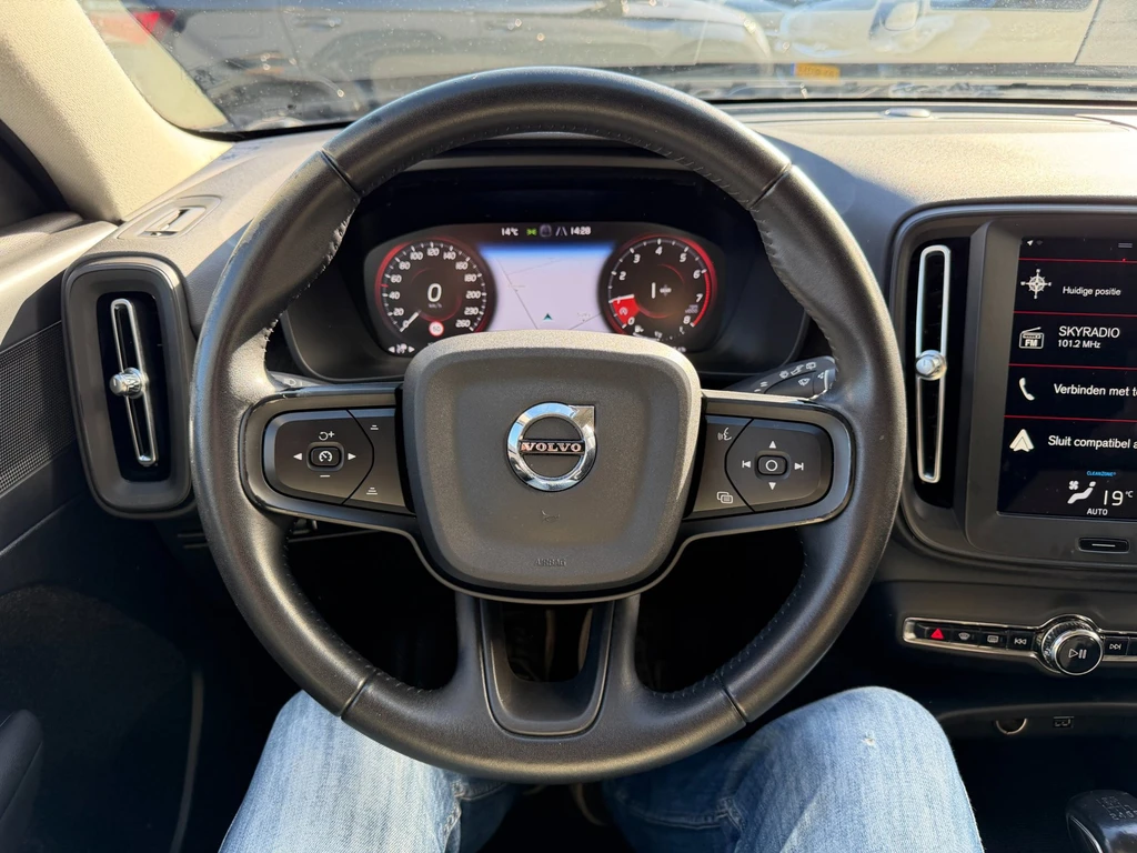 Volvo XC40 – foto 16