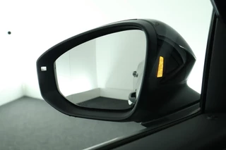 Volkswagen T-Roc – thumbnail 11