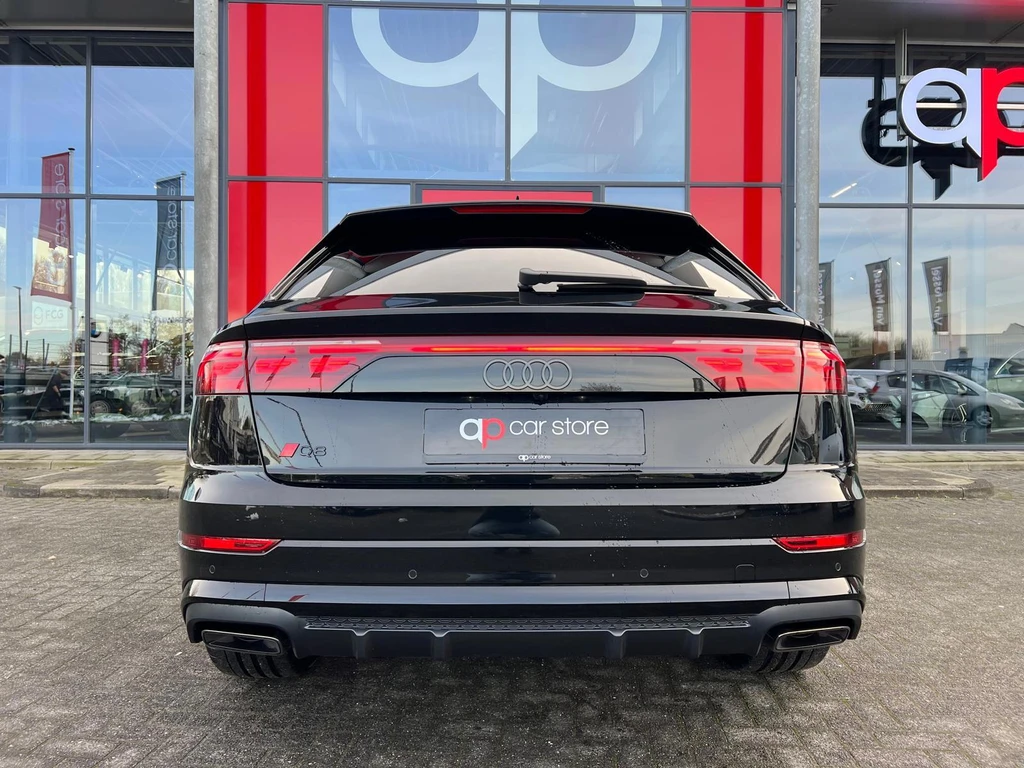 Audi Q8 – foto 3
