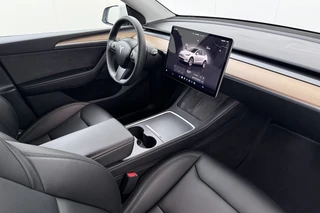 Tesla Model Y – thumbnail 16