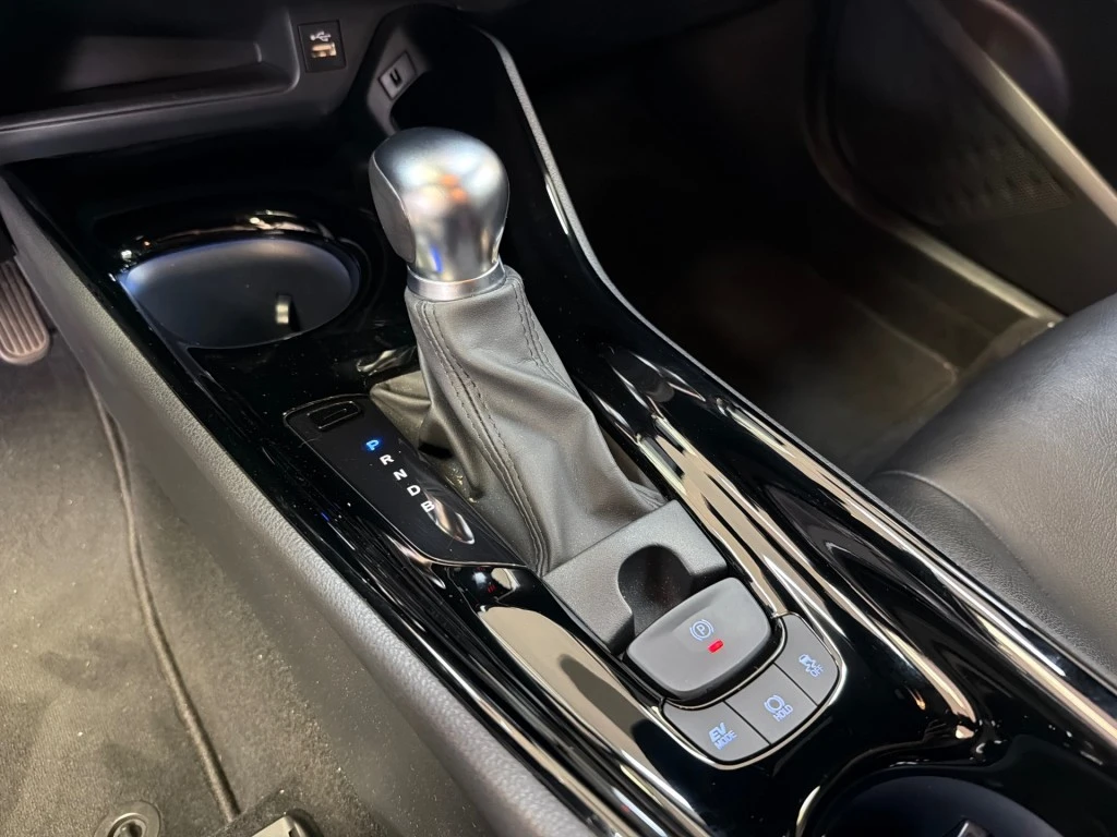 Toyota C-HR – foto 23