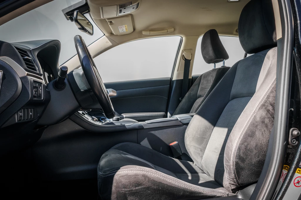 Lexus CT – foto 20