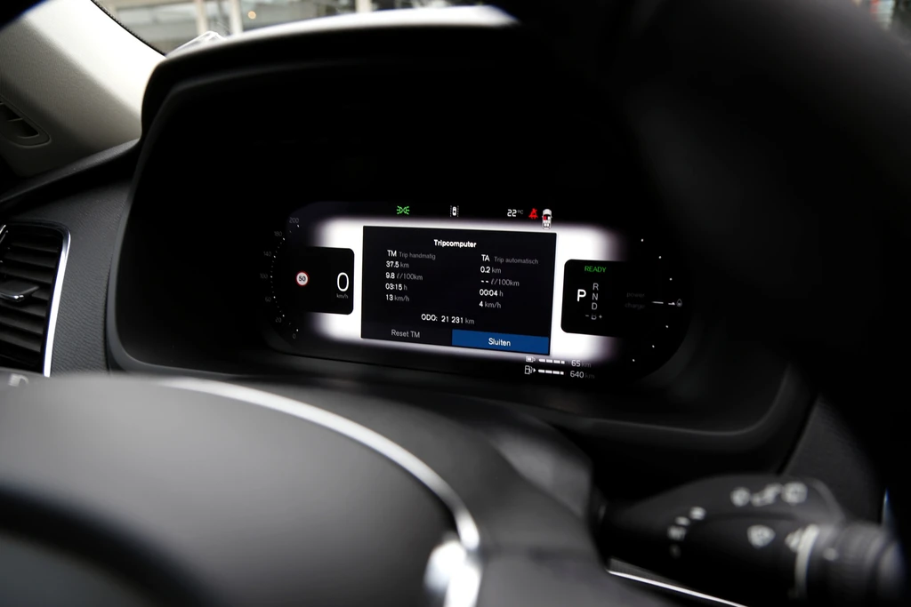 Volvo XC90 – foto 24