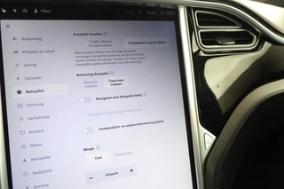 Tesla Model X – thumbnail 34