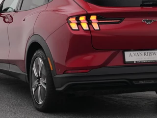 Ford Mustang Mach-E – thumbnail 26