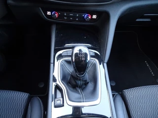 Opel Insignia – thumbnail 10