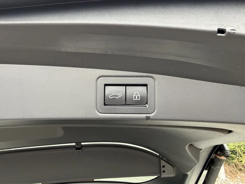 Toyota Corolla Touring Sports – foto 31