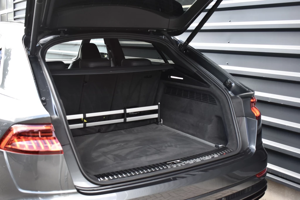Audi Q8 – foto 46