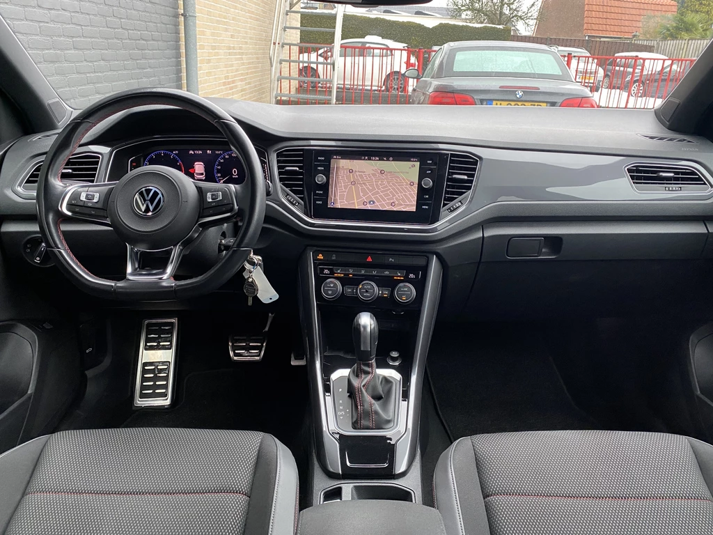 Volkswagen T-Roc – foto 14