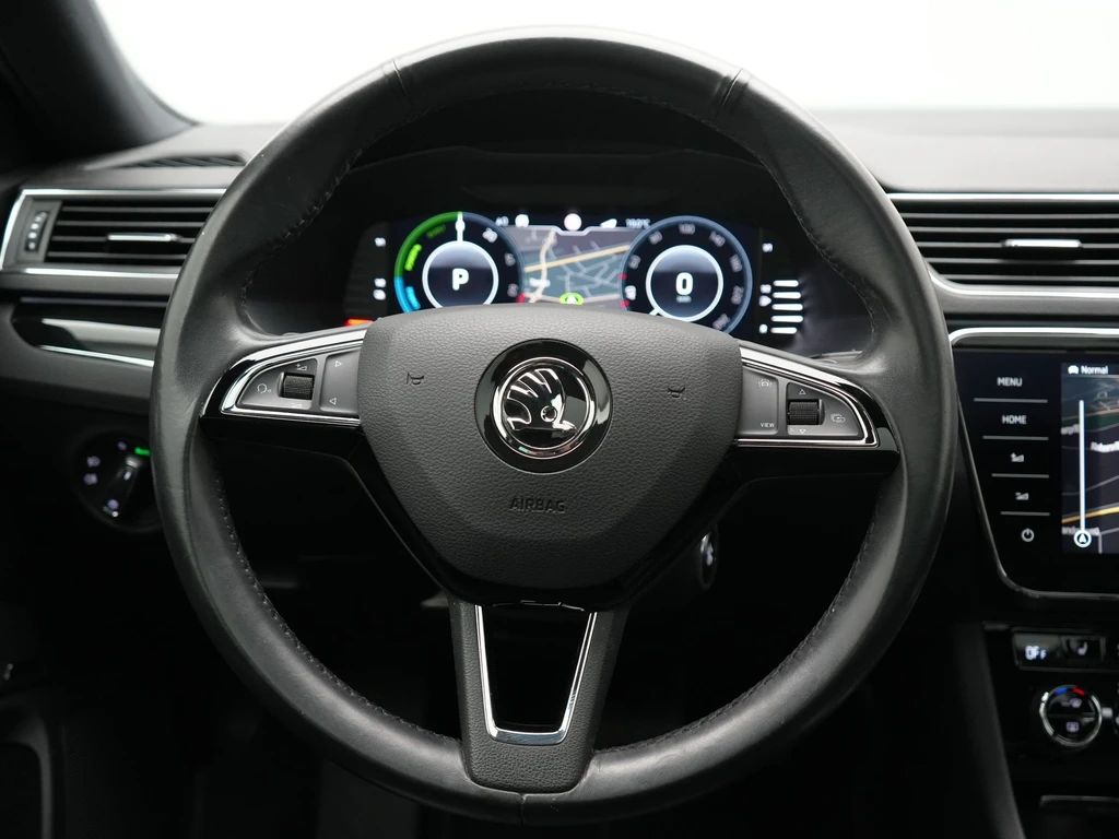 Škoda Superb – foto 30