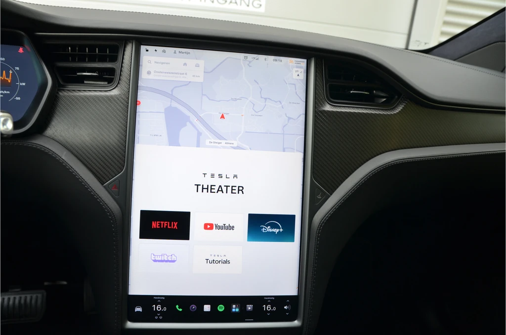 Tesla Model X – foto 27