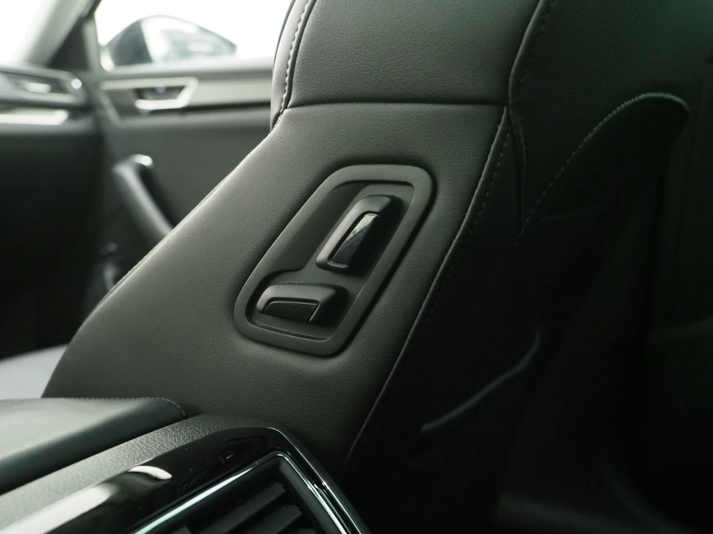 Škoda Superb – foto 39