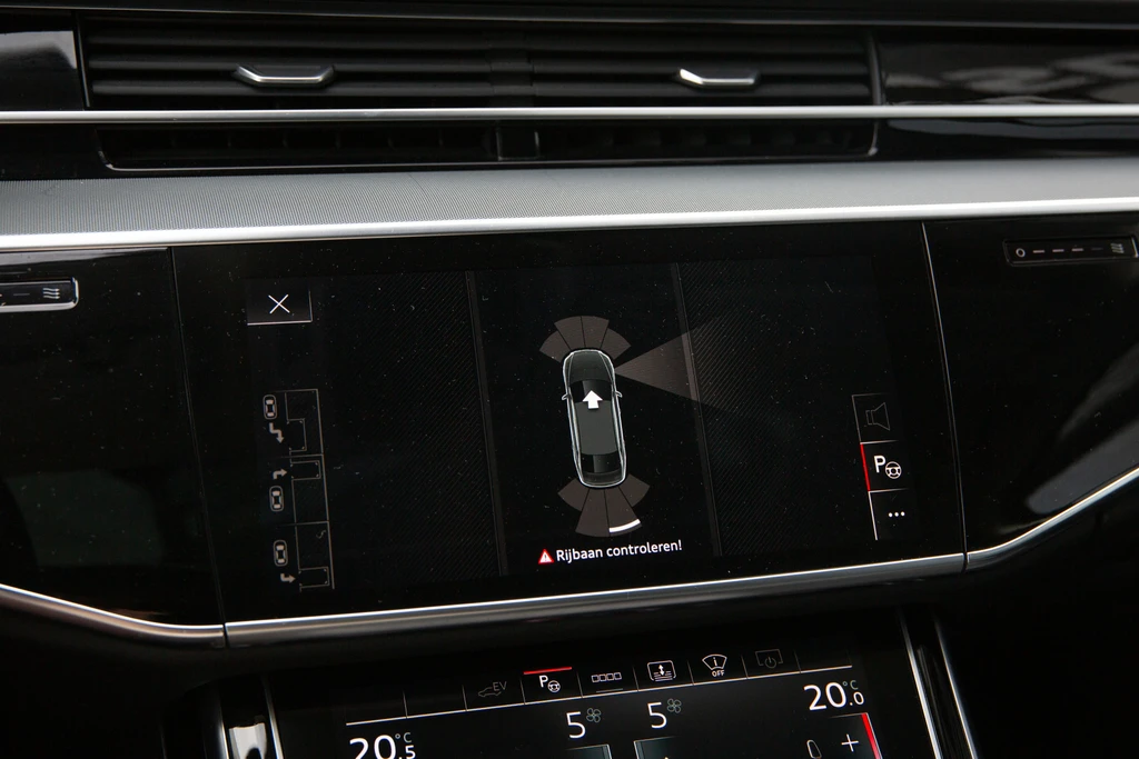Audi A8 – foto 21