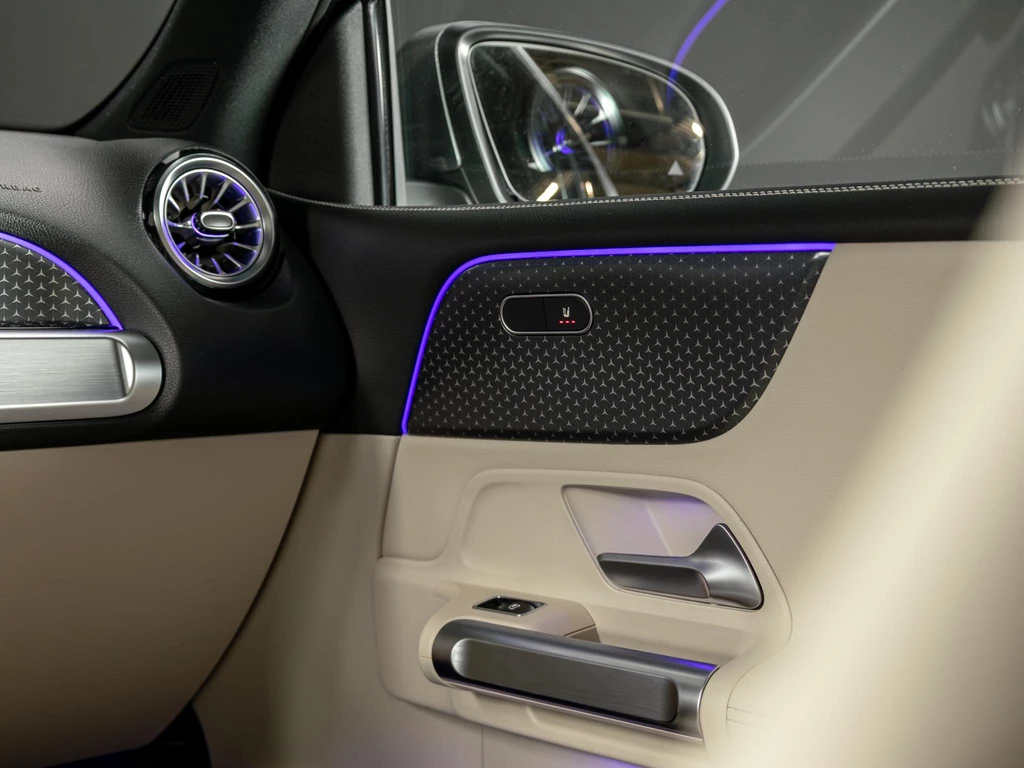 Mercedes-Benz EQB – foto 17