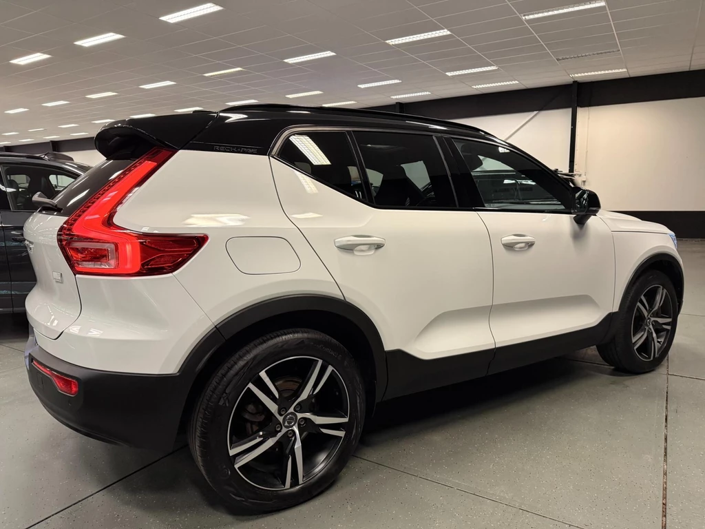 Volvo XC40 – foto 6