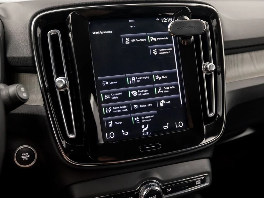 Volvo XC40 – foto 27