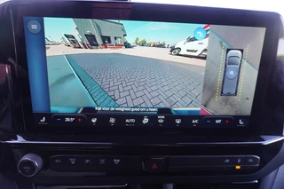 Ford Transit Custom – thumbnail 22