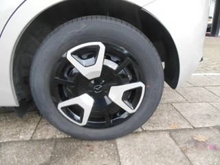 Mazda 2 – thumbnail 7